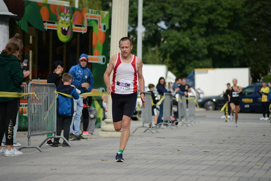 10. Stalowa Dycha w Stalowej Woli - zdjęcia z mety