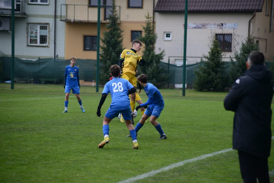 Centralna Liga Juniorów U-15: Siarka Tarnobrzeg - Hutnik Kraków 2:4