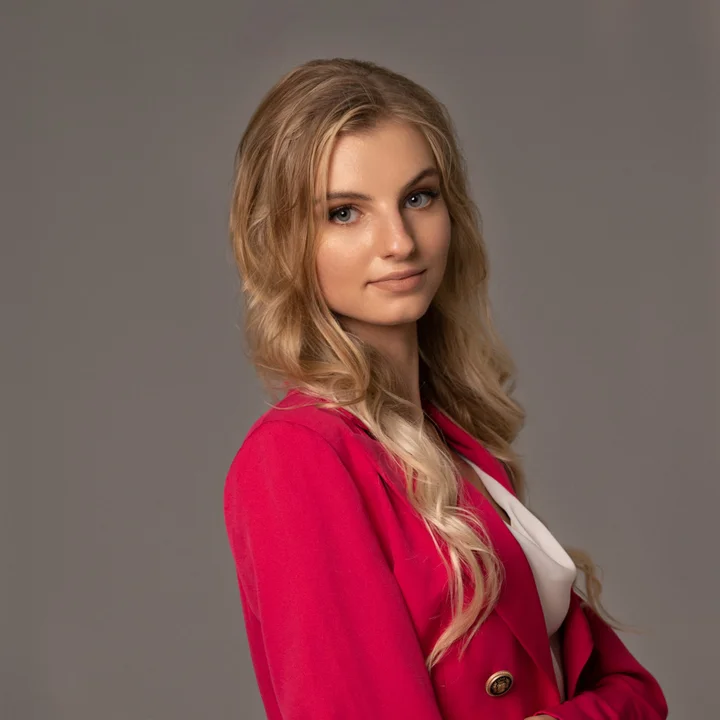 21. Julia Mucharska - Toruń - Kujawsko-Pomorskie - 175 cm - 18 lat