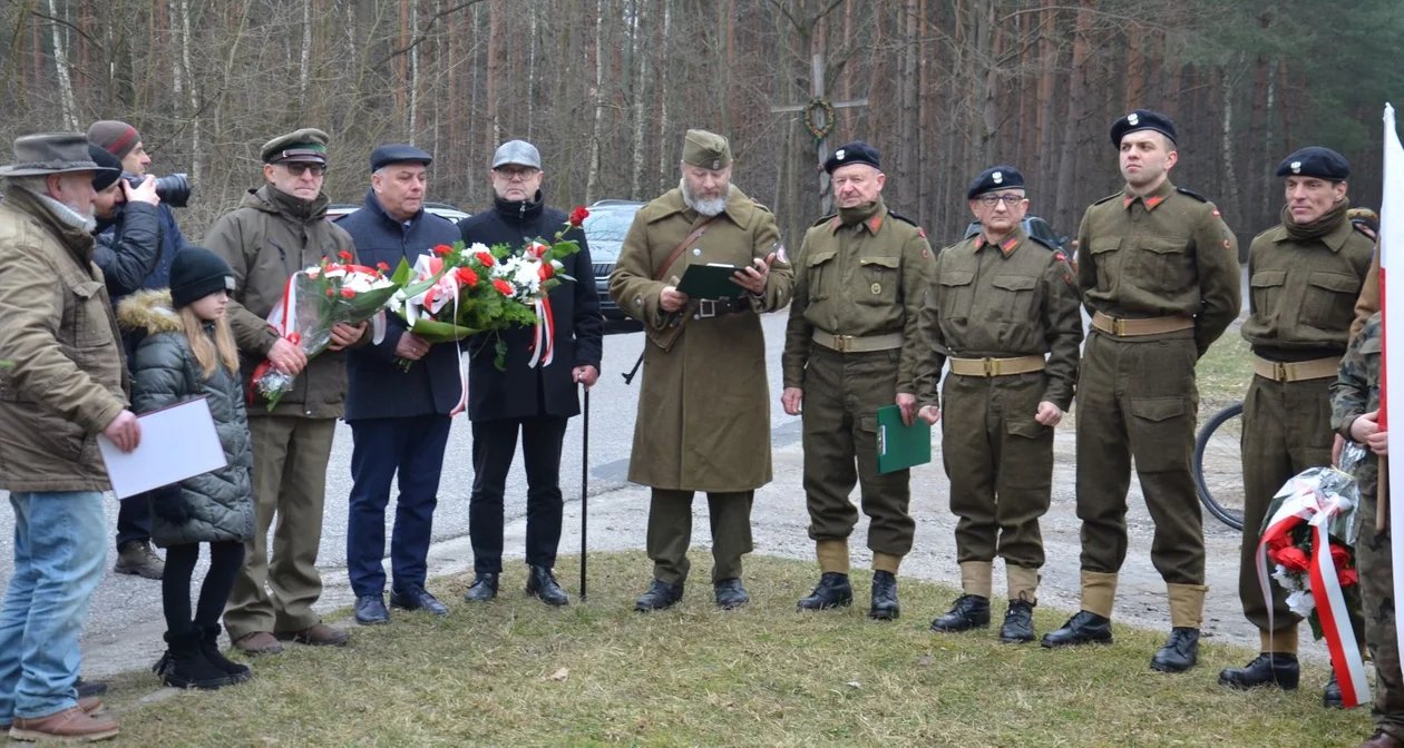 Kapitan Józef Zadzierski "Wołyniak" ma swój dąb na Polanie Niezłomnych