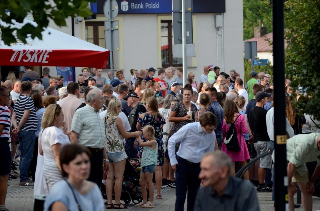 Na festynie w Kolbuszowej zjawiły się tłumy ludzi.