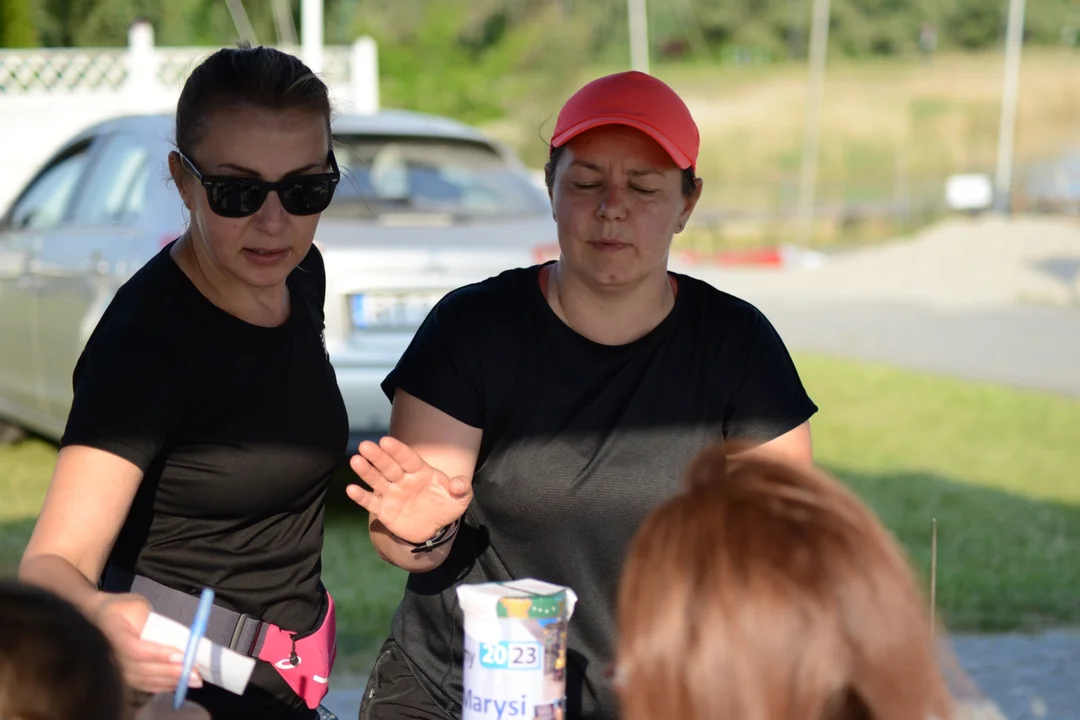 "Biegamy i Pomagamy" nad Jeziorem Tarnobrzeskim - dzień drugi