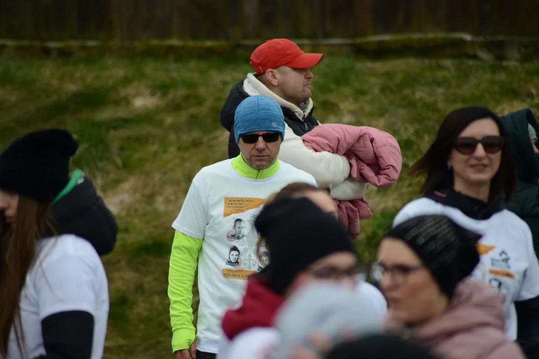 Bieg "Tropem Wilczym" w Tarnobrzegu. Blisko 300 osób w różnym wieku pokonało dystans 1963 metrów