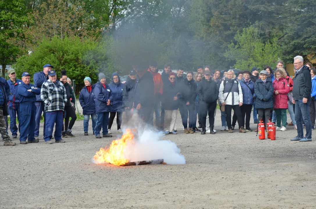 Szkolenie przeciw pożarowe w sanockim skansenie