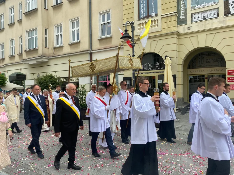 Procesja ulicami Rzeszowa - Boże Ciało 2025