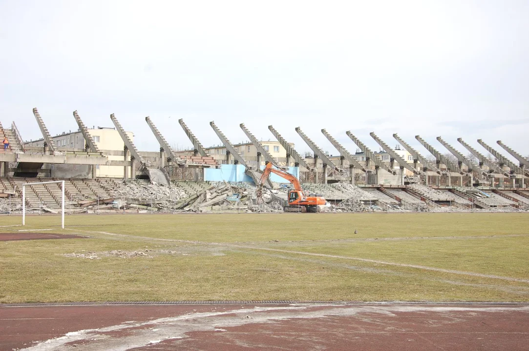 Rozbiórka starego i budowa nowego Stadionu Miejskiego w Mielcu