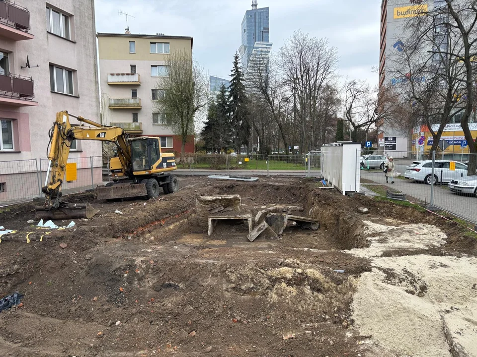 Budowa budynku na ulicy Słowackiego w Rzeszowie