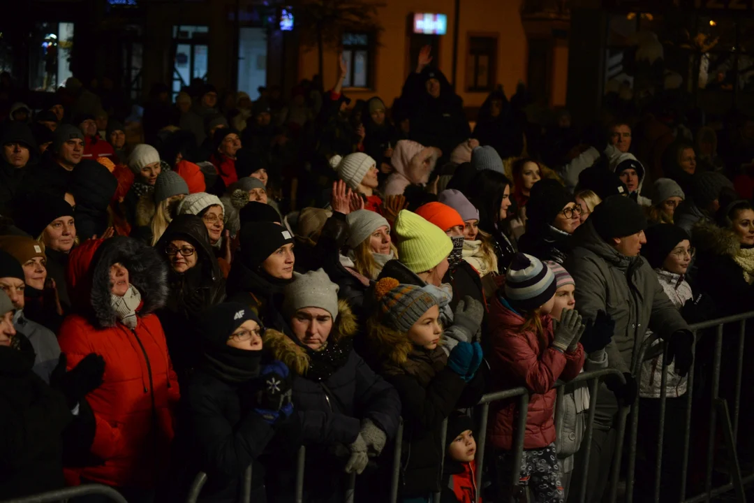 Finał "Choinki Życzeń" - koncert Feel w Tarnobrzegu
