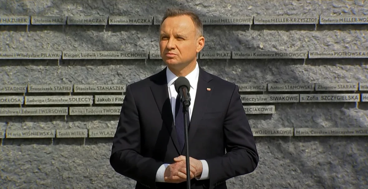 Prezydent Andrzej Duda w Markowej. "Na świecie o tym nie wiedzą" [ZDJĘCIA, WIDEO] - Zdjęcie główne