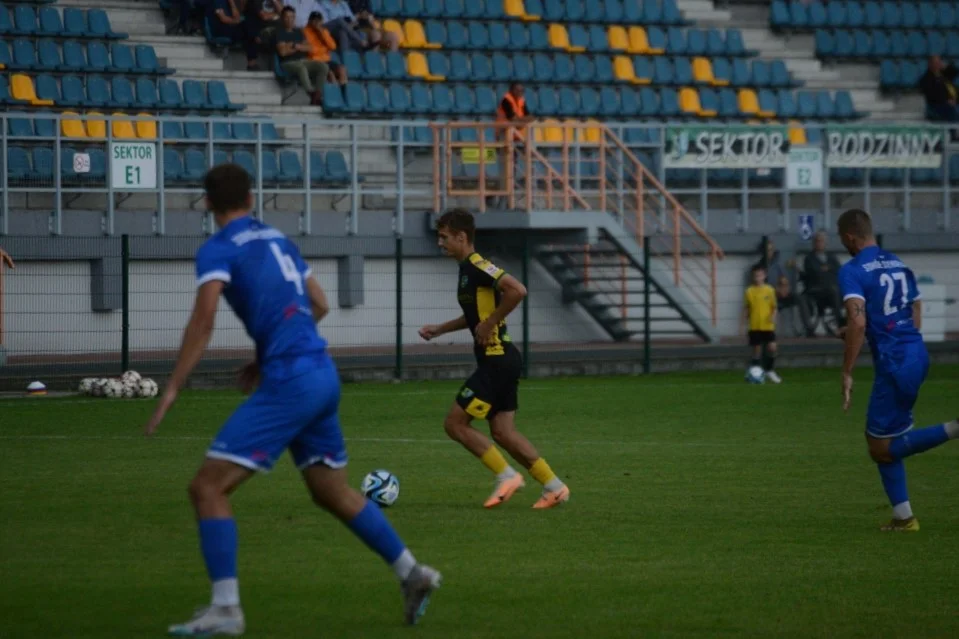 Trzecia liga, grupa 4: Siarka Tarnobrzeg - Sokół Sieniawa 2:0