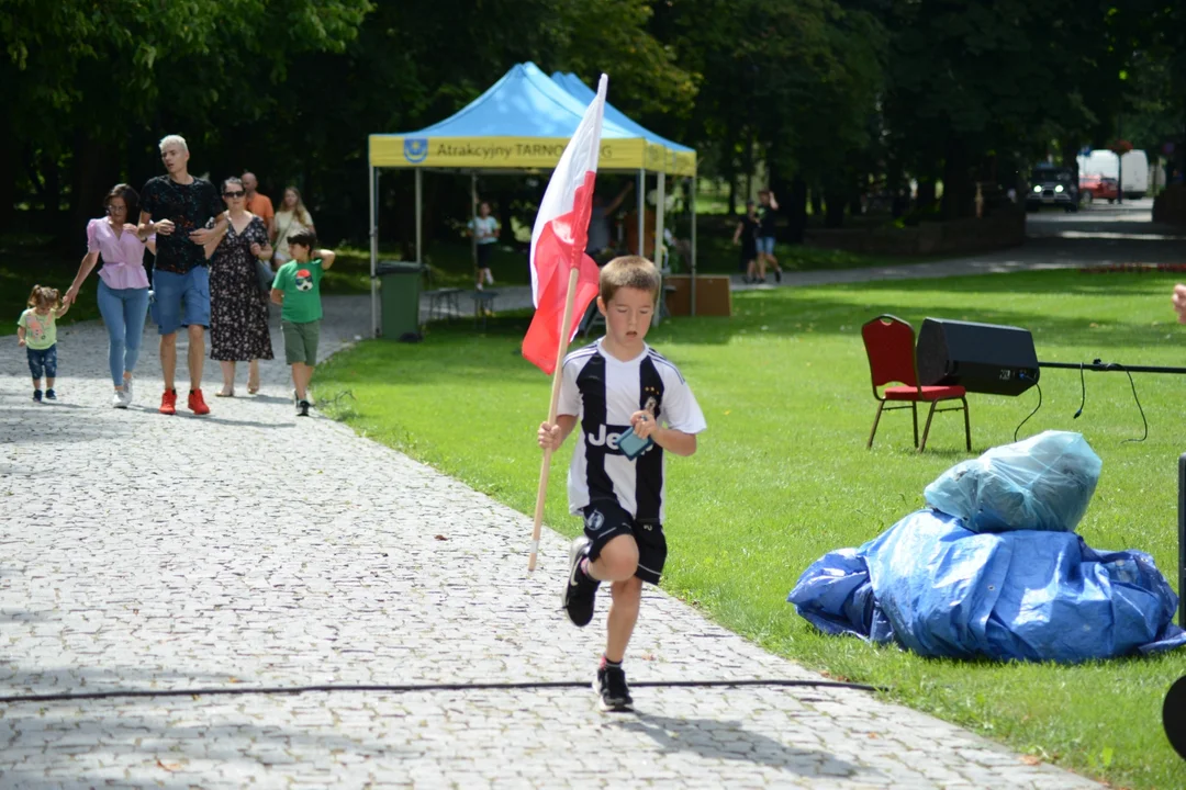 Bieg "Dzieci dla Ochotników Dzikowskich 1920" w Tarnobrzegu