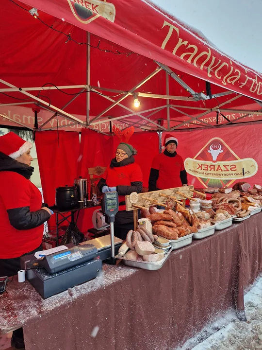 Świąteczny Podkarpacki Bazarek w Boguchwale. Wszystko na wigilijny stół. Konkursy, loteria, Baciary oraz finalista Masterchefa