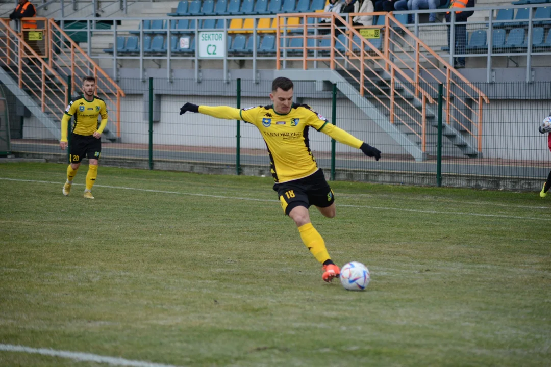 eWinner 2. Liga: Siarka Tarnobrzeg - Hutnik Kraków 1:1 - zdjęcia z meczu