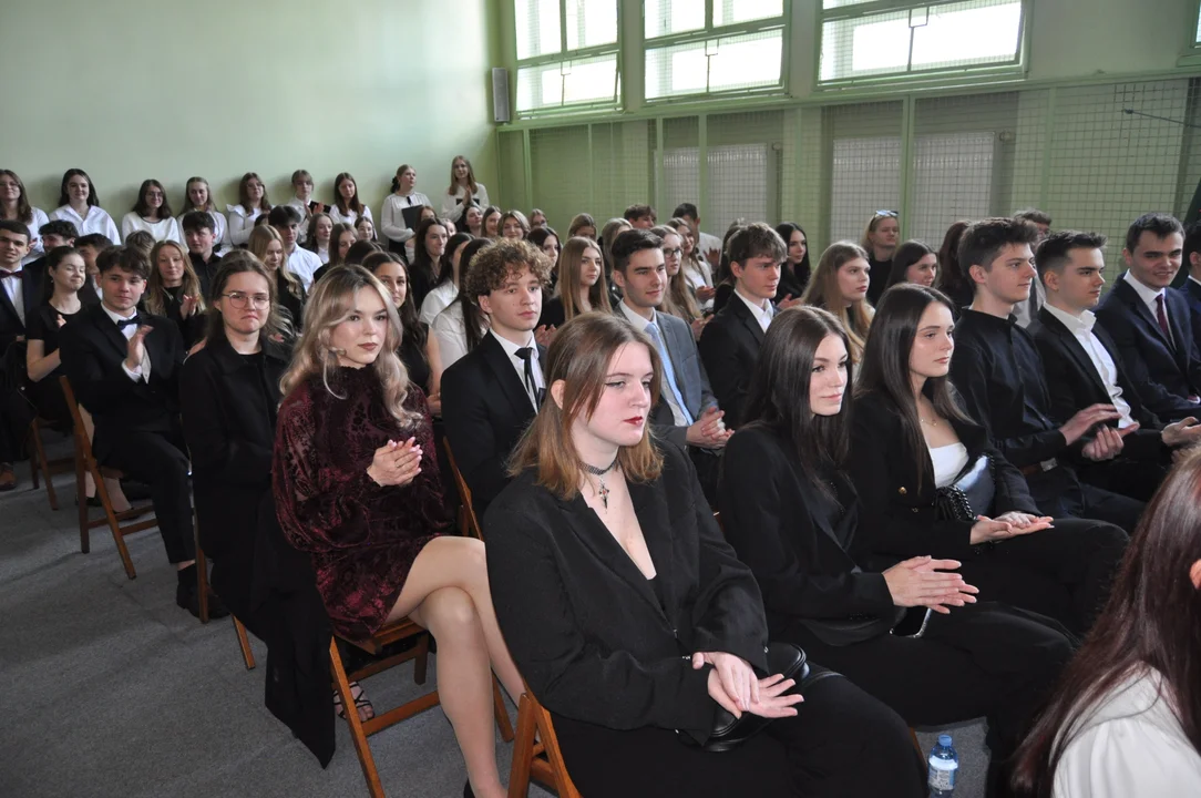 Zakończenie szkoły w I LO im. St. Konarskiego w Mielcu