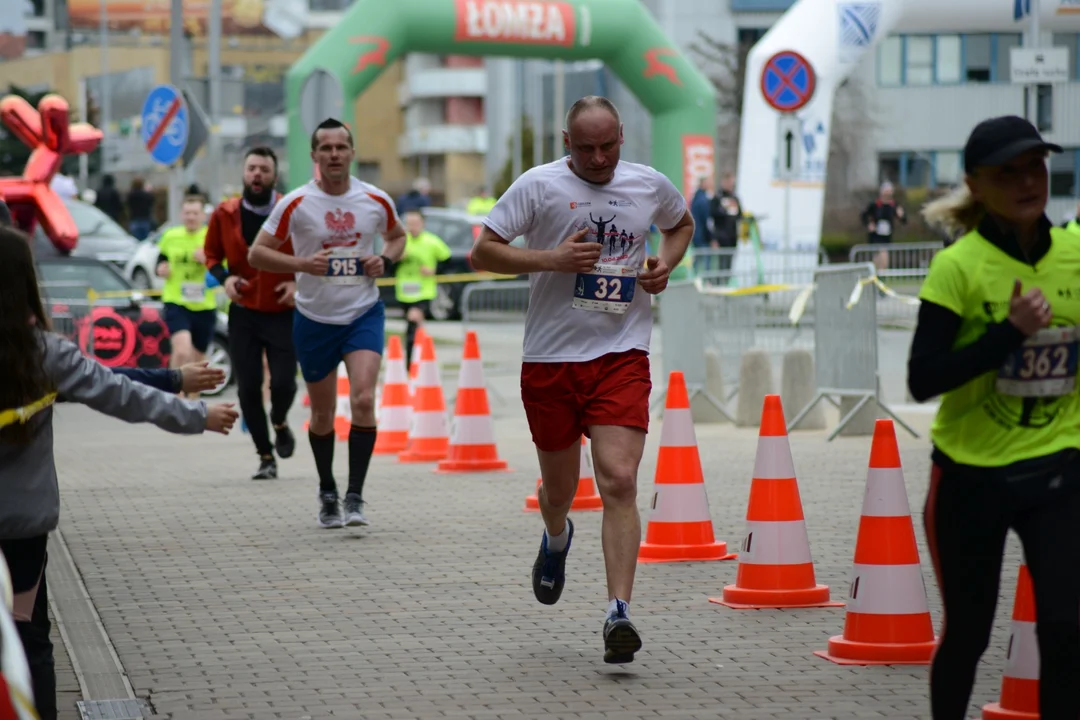 16. PKO Półmaraton Rzeszowski oraz 8. PKO Sztafeta Półmaratońska w Rzeszowie - dużo zdjęć z trasy i mety