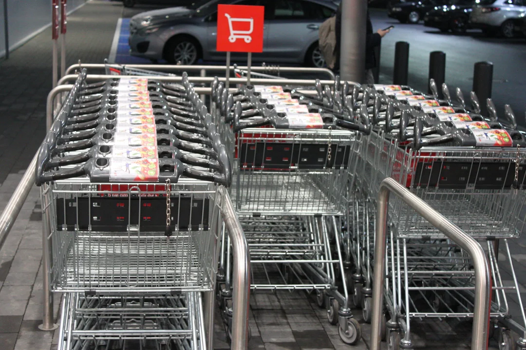 Otwarcie drugiego marketu Kaufland w Rzeszowie. Tłumów nie było