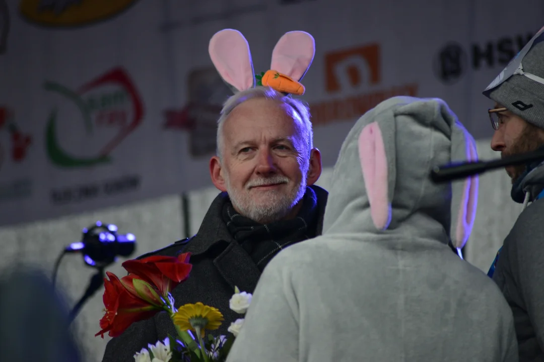 Rekord Polski dla Bartoszka Jędrasika chorego na SMA. W Tarnobrzegu zgromadziło się ponad 500 osób przebranych za króliki