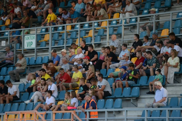 Kibice na meczu Siarka Tarnobrzeg - Karpaty Krosno