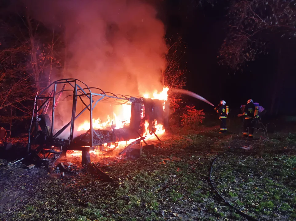 Pożar barakowozu, w którym mieszkał śp. Pan Hos