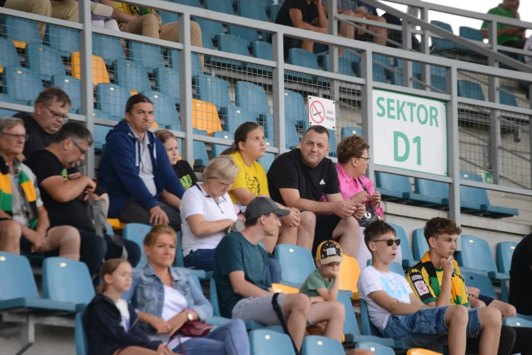 Trzecia liga, grupa 4: Siarka Tarnobrzeg - Sokół Sieniawa 2:0