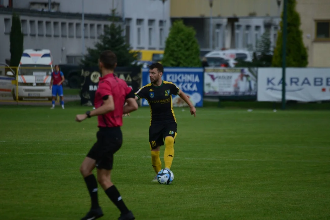 Trzecia liga, grupa 4: Siarka Tarnobrzeg - Sokół Sieniawa 2:0