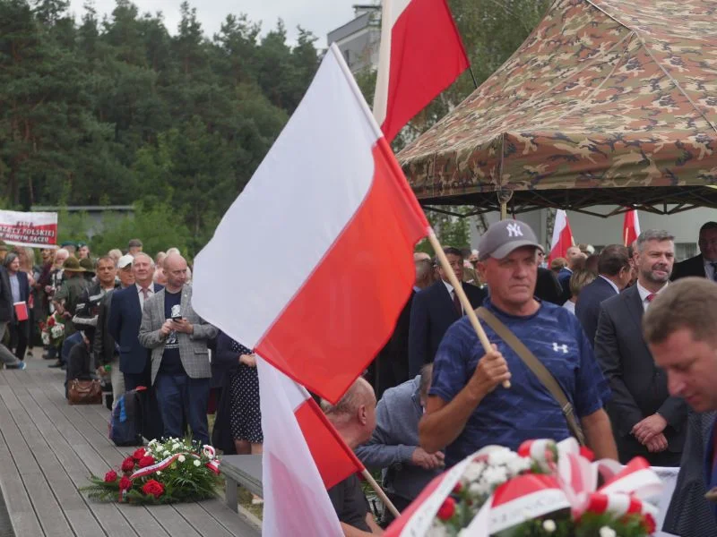 Odsłonięcie pomnika w Mielcu