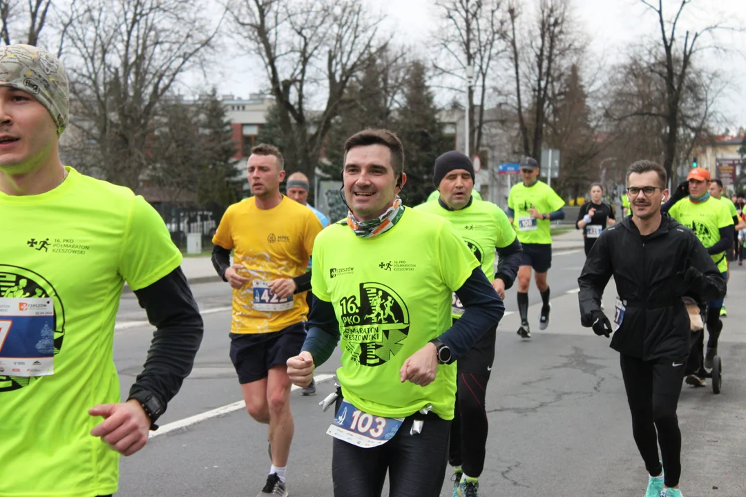 16. PKO Półmaraton Rzeszowski za nami. 1700 biegaczy na ulicach Rzeszowa