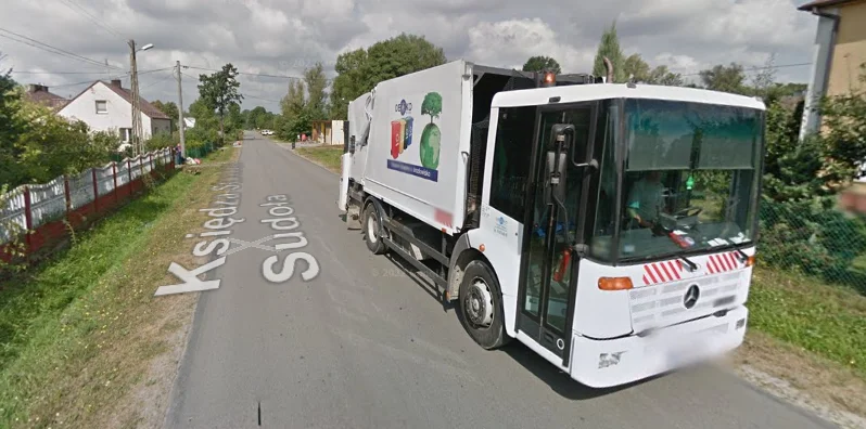 Mieszkańcy Dzikowca na Google Street View