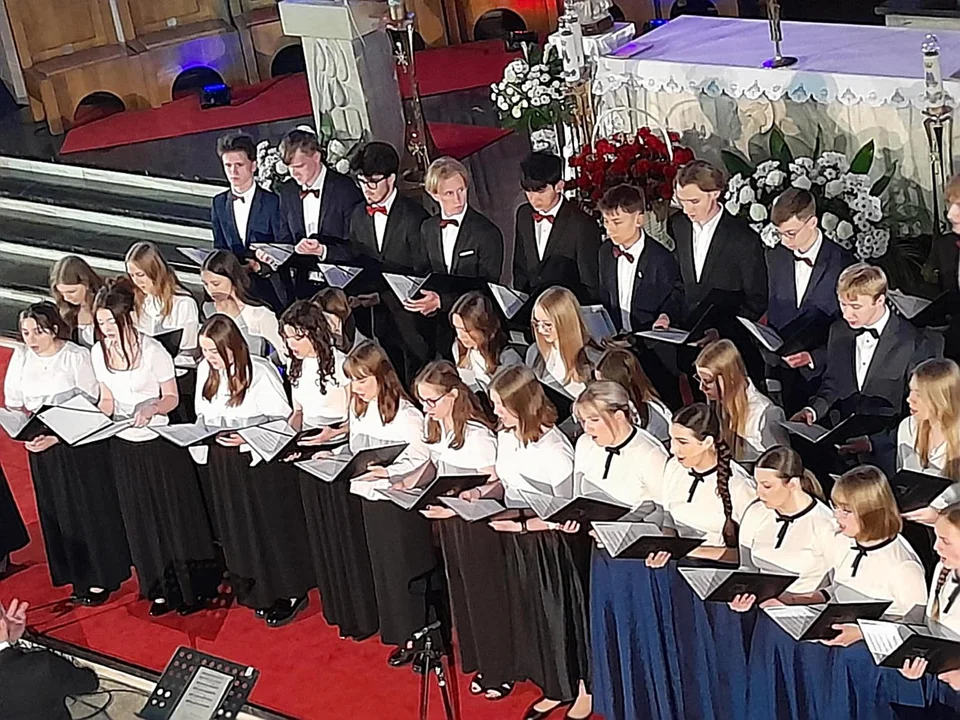 Koncert Pieśni Maryjnych w Mielcu