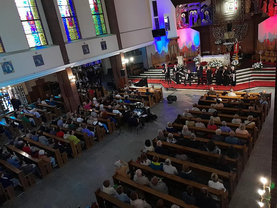 Koncert Pieśni Maryjnych w Mielcu