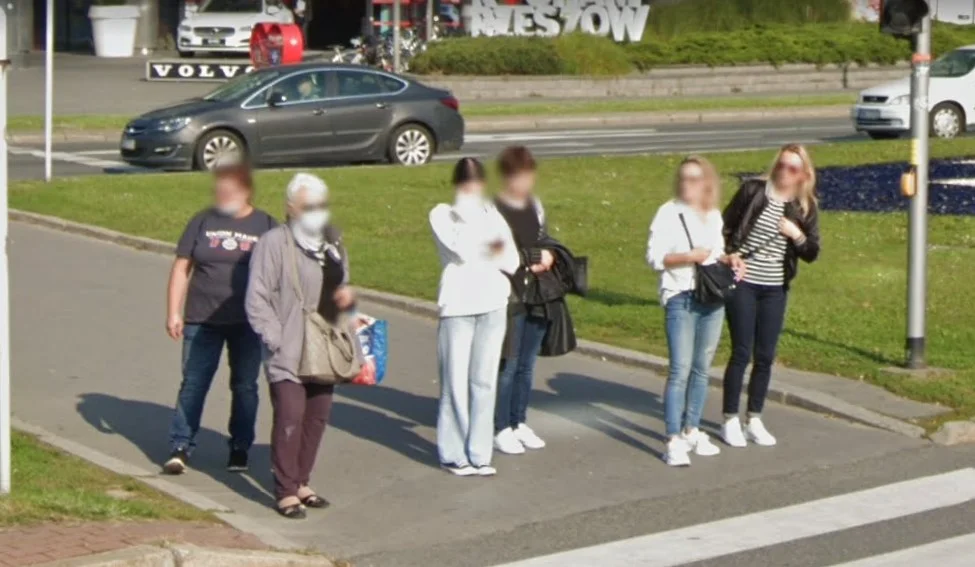 Przyłapani mieszkańcy Rzeszowa na Google Street View [ZDJĘCIA]