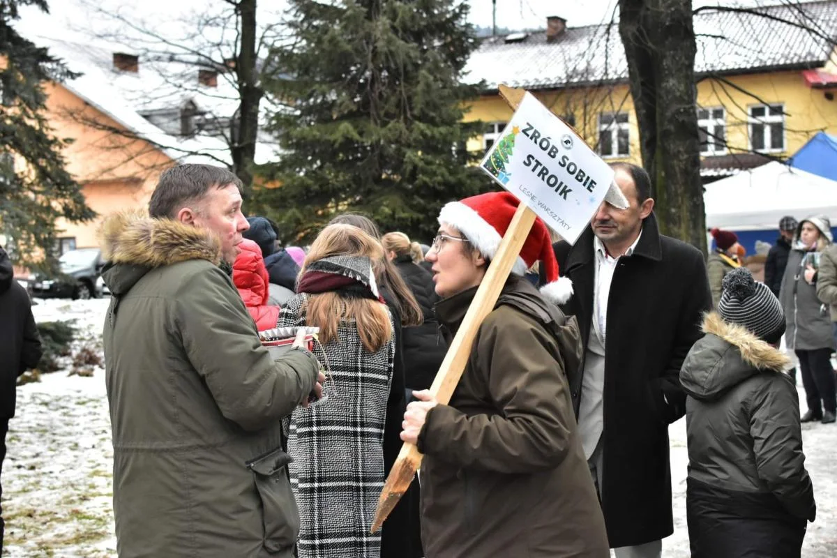 Jarmark świąteczny w Baligrodzie w 2021 roku