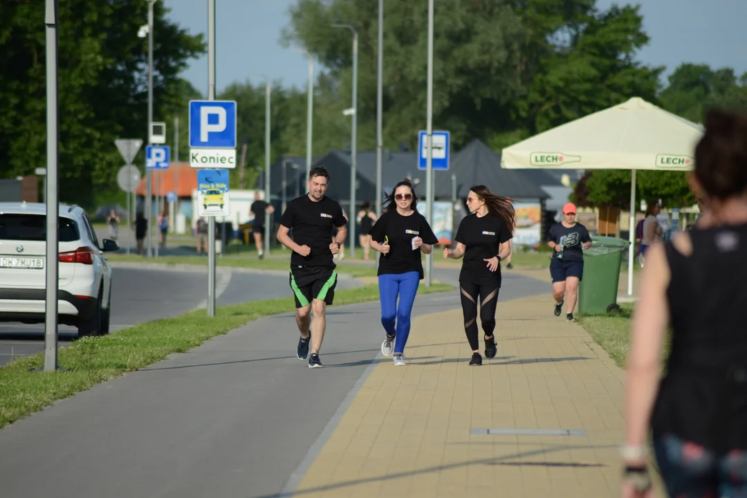 "Biegamy i Pomagamy" w Tarnobrzegu. Pomoc dla Marysi
