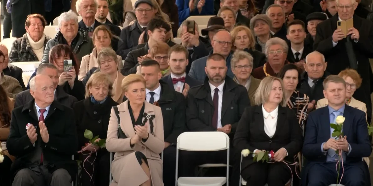 Prezydent Andrzej Duda w Markowej. "Na świecie o tym nie wiedzą" [ZDJĘCIA, WIDEO]