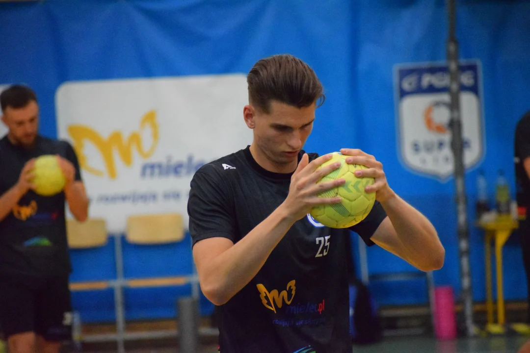 Handball Stal Mielec na treningu