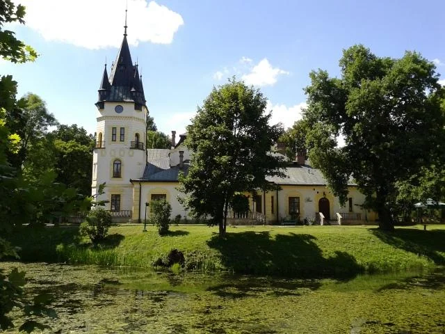 Pałac w Olszanicy