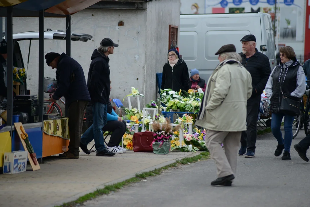 Tarnobrzeski Pchli Targ w marcu