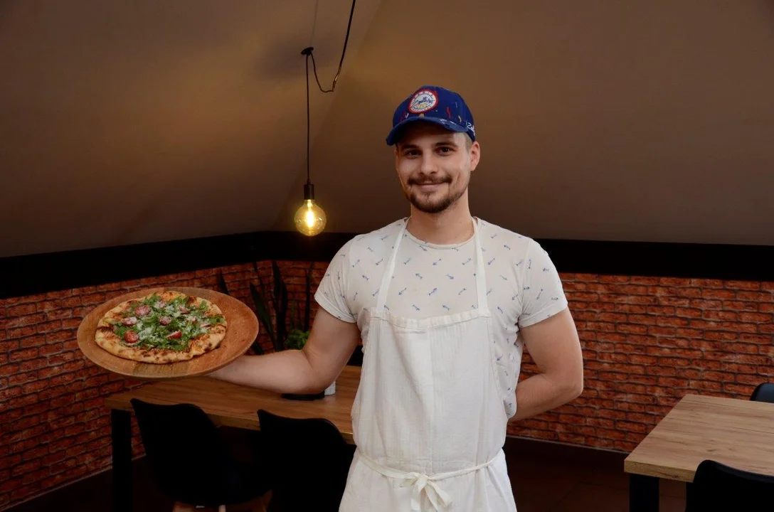 Ricco Italia w Kosowach: Nowa pizzeria na kulinarnej mapie powiatu kolbuszowskiego. Kilka pytań do Szymona Bogacza, właściciela restauracji [ZDJĘCIA] - Zdjęcie główne