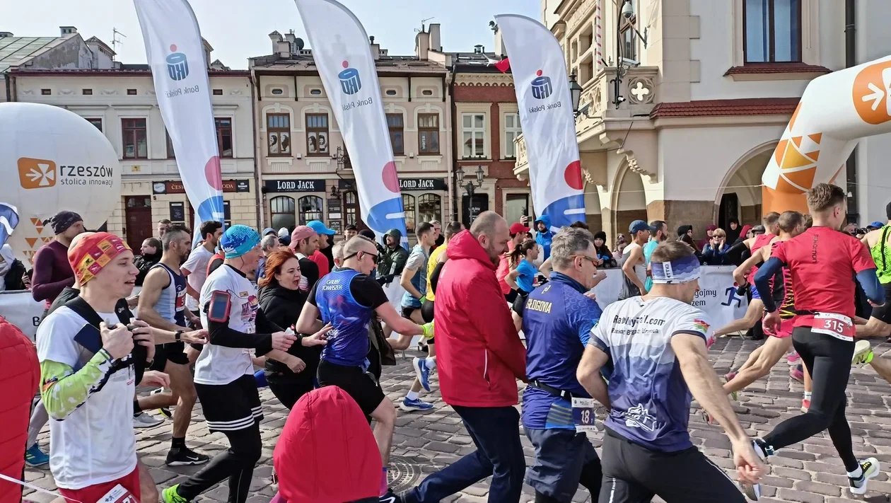 15. PKO Półmaraton Rzeszowski odbył się 10 kwietnia 2022 roku.