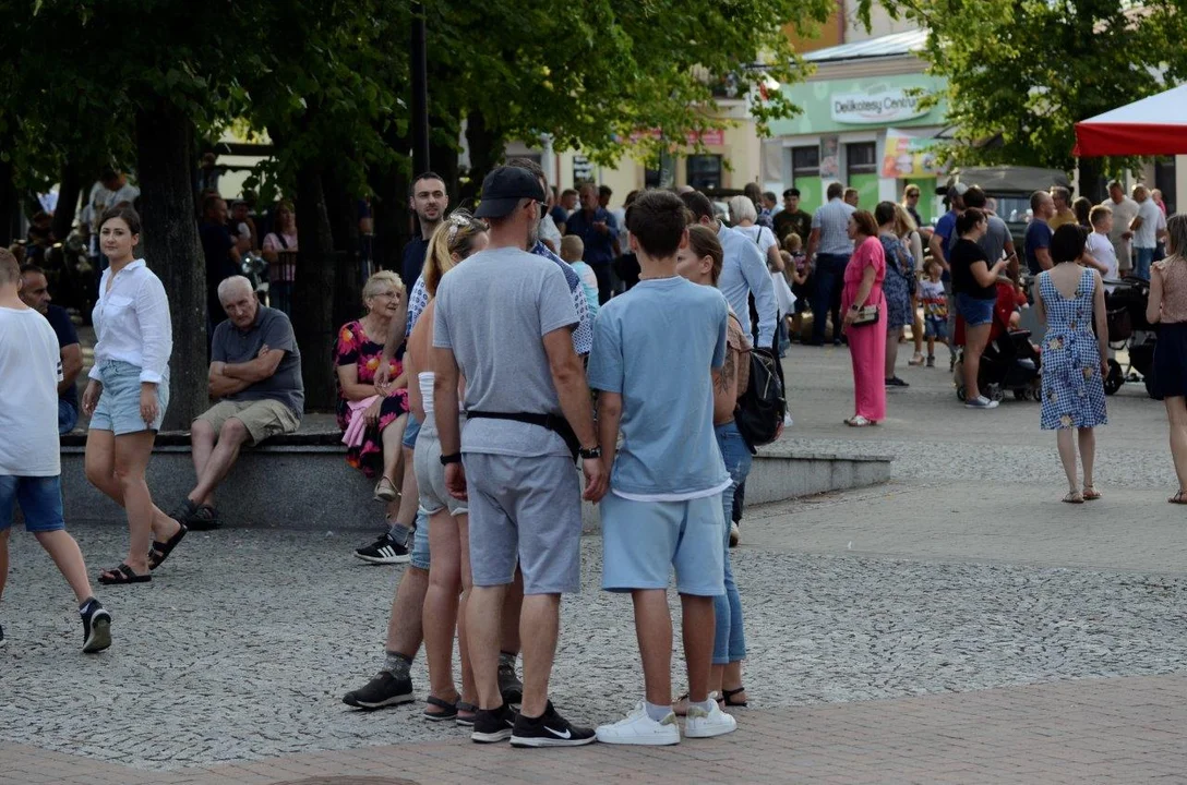 Na festynie w Kolbuszowej zjawiły się tłumy ludzi.