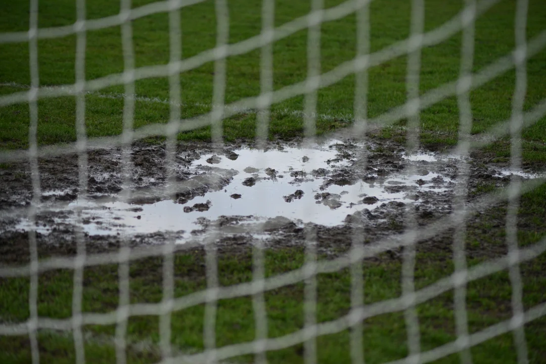Klasa okręgowa, Stalowa Wola: Siarka II Tarnobrzeg - Stal II Stalowa Wola 1:2