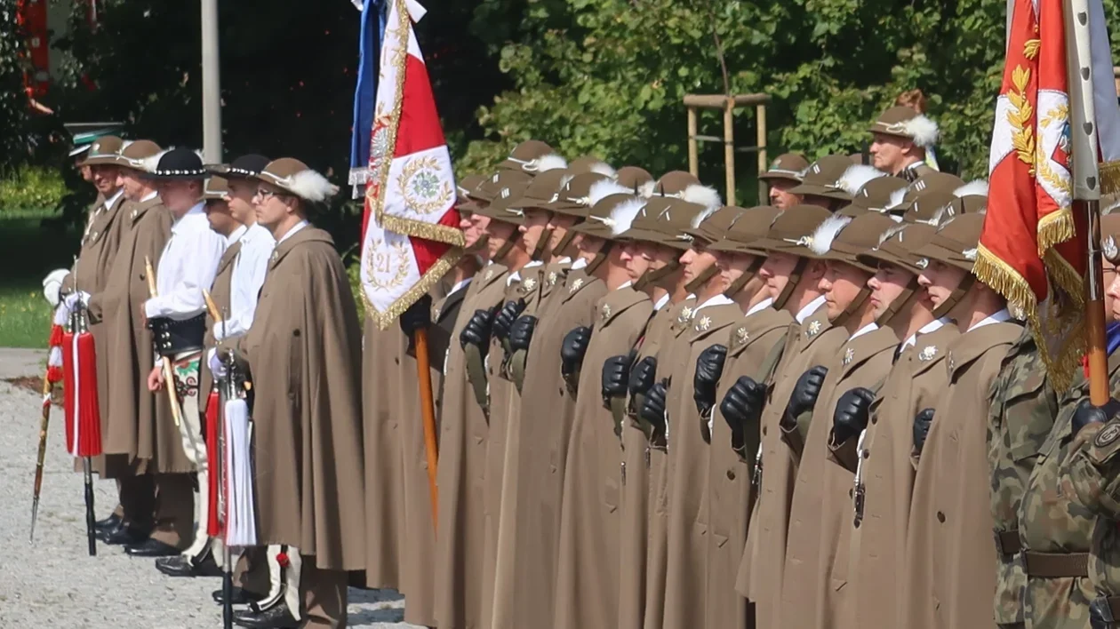 Najlepsze zdjęcia z długiego sierpniowego weekendu na Podkarpaciu. Od biegów po dożynki i pikniki wojskowe