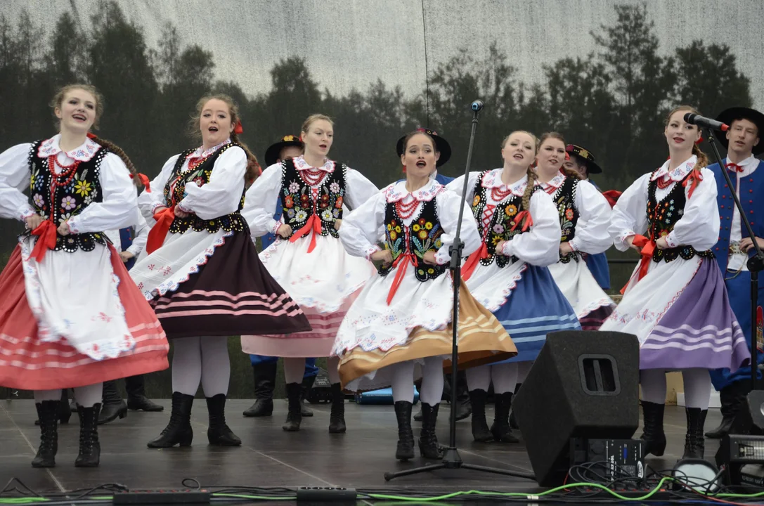 Potańcówka z Amerykanami w Kolbuszowej. Wielka biesiada na bulwarach nad Nilem [PLAKAT ZDJĘCIA] - Zdjęcie główne