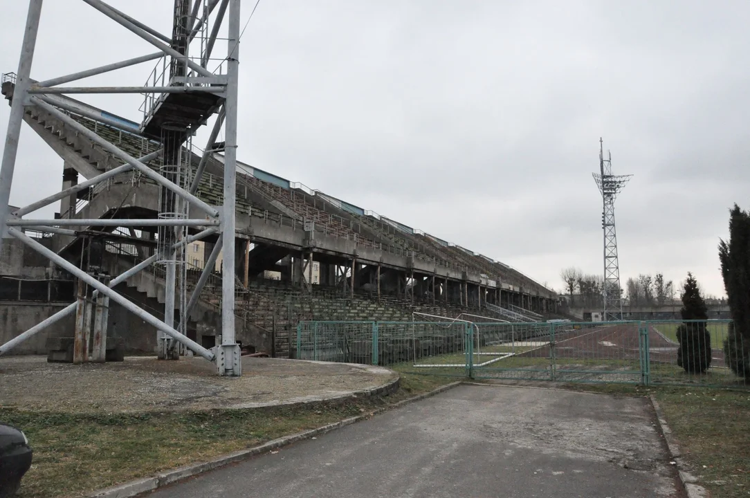 Rozbiórka starego i budowa nowego Stadionu Miejskiego w Mielcu