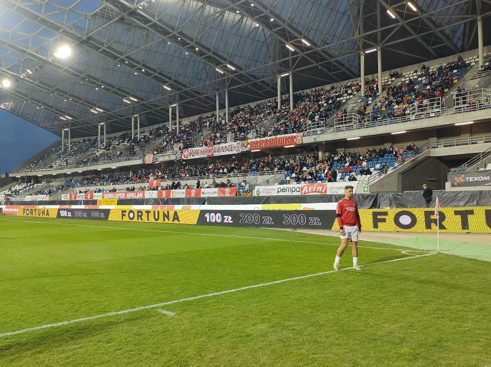 Mecz derbowy. Fortuna 1. Liga: Resovia Rzeszów - Stal Rzeszów