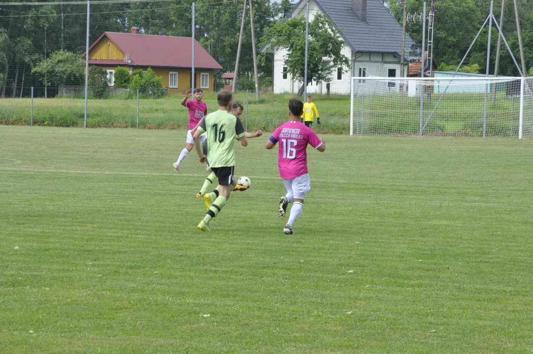 Klasa B: Jamnica Dulcza Wielka - LKS Wierzchowiny