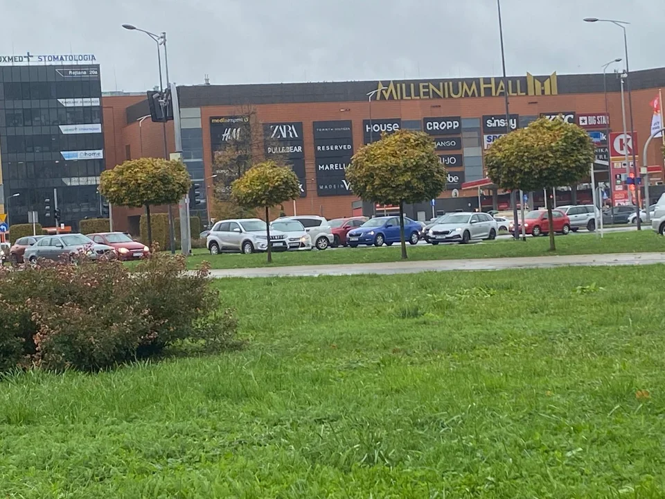 Utrudnienia w ruchu na alei Rejtana w Rzeszowie