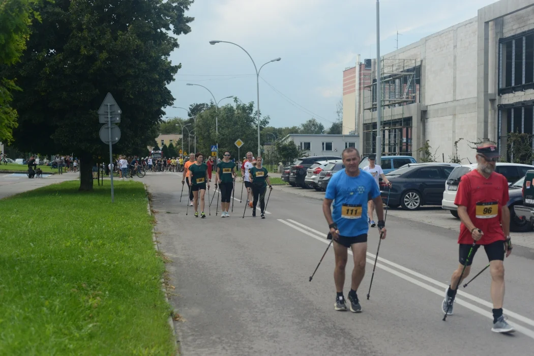 Jubileuszowa "Gorzycka 5-tka". Ponad 160 biegaczy na ulicach Gorzyc
