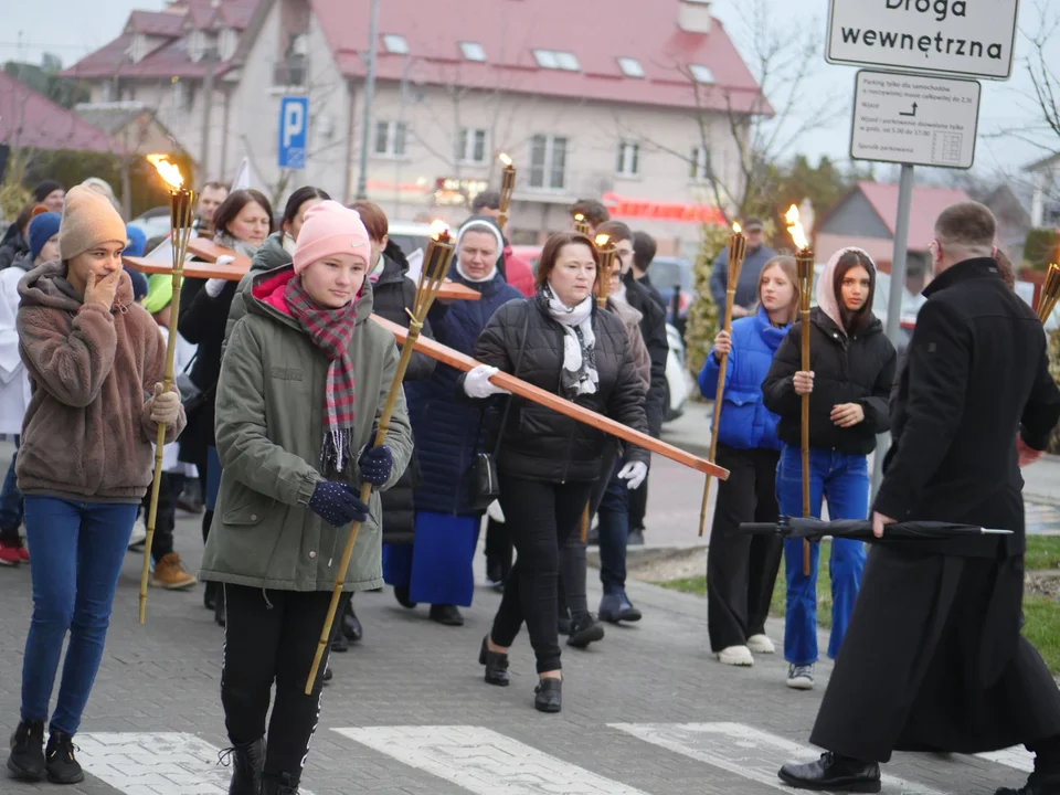 Plenerowa droga krzyżowa w Radomyślu Wielkim