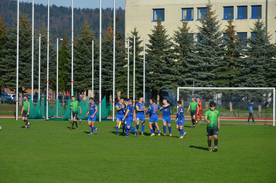 Klasa okręgowa Krosno. Stal Sanok - Zamczysko Mrukowa 8:1